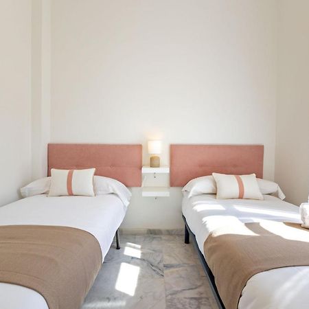 Muro City Center Suite By Valcambre Севилья Экстерьер фото