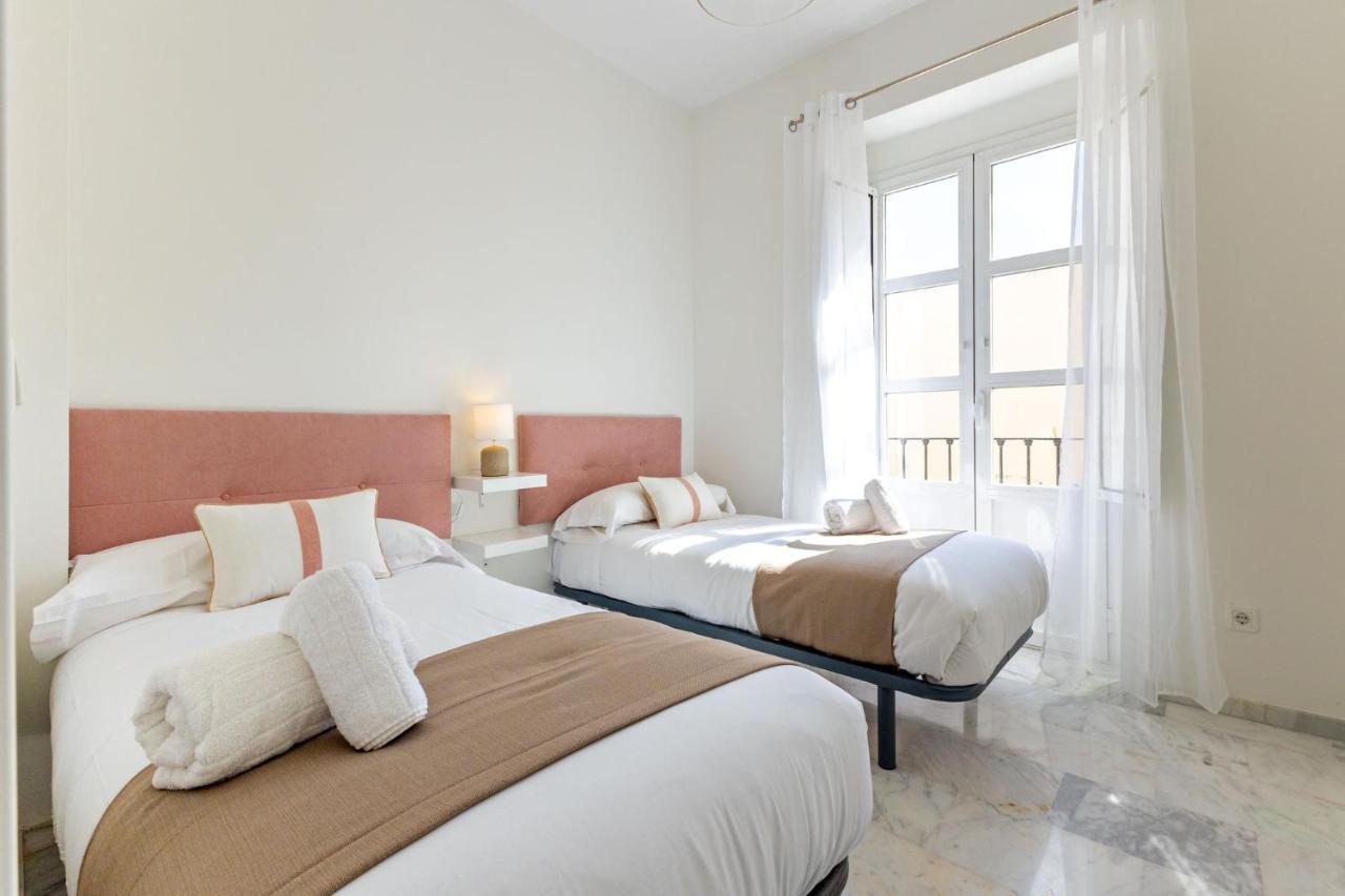 Muro City Center Suite By Valcambre Севилья Экстерьер фото