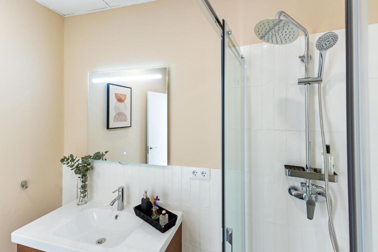 Muro City Center Suite By Valcambre Севилья Экстерьер фото